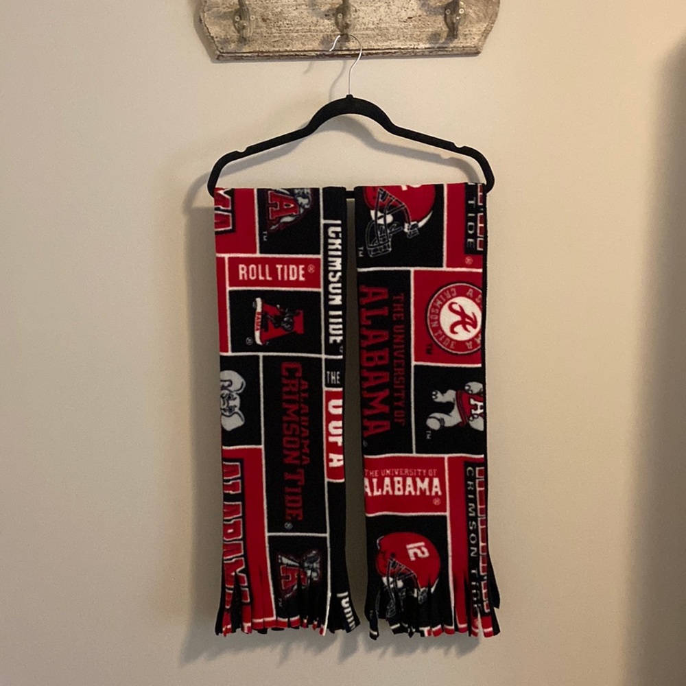 Set of 2 University of Alabama Fleece Scarves